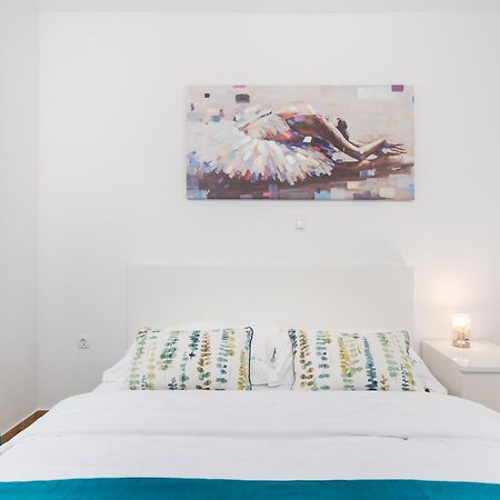Apartments Stella Per Te วีร์ ภายนอก รูปภาพ